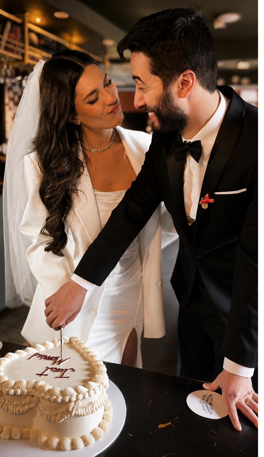 Cutting the just married cake